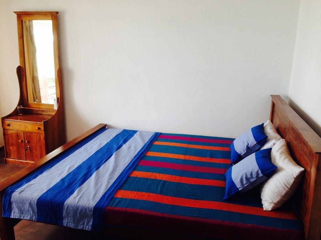 Rainbow Beach Hotel Hikkaduwa Extérieur photo