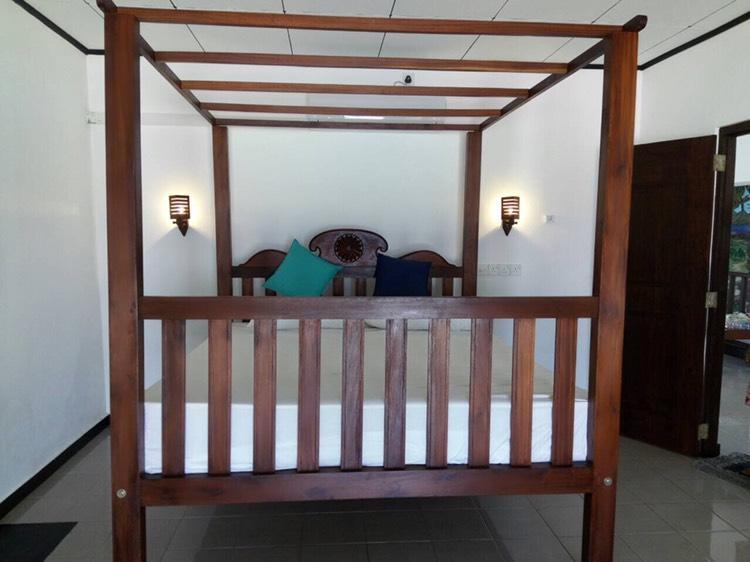 Rainbow Beach Hotel Hikkaduwa Extérieur photo
