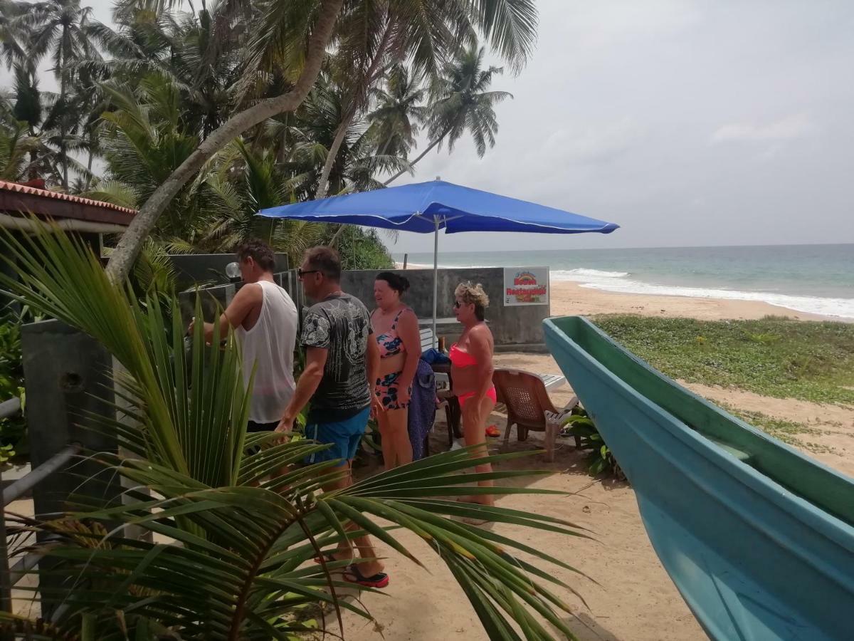 Rainbow Beach Hotel Hikkaduwa Extérieur photo